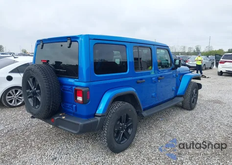 2023 Jeep Wrangler 4-Door Sahara Altitude 4X4 z USA, uszkodzony, nr VIN 1C4HJXEG9PW666649